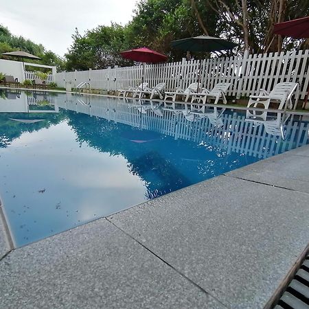 Ara Beach Resort Mirissa Zewnętrze zdjęcie
