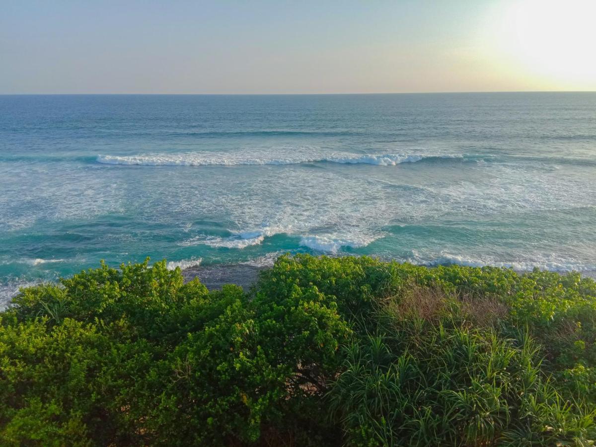 Ara Beach Resort Mirissa Zewnętrze zdjęcie